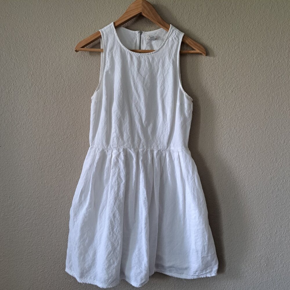 Gap Modern Minimalist Coastal White Sleeveless Mini Dress w/Pockets Size 2